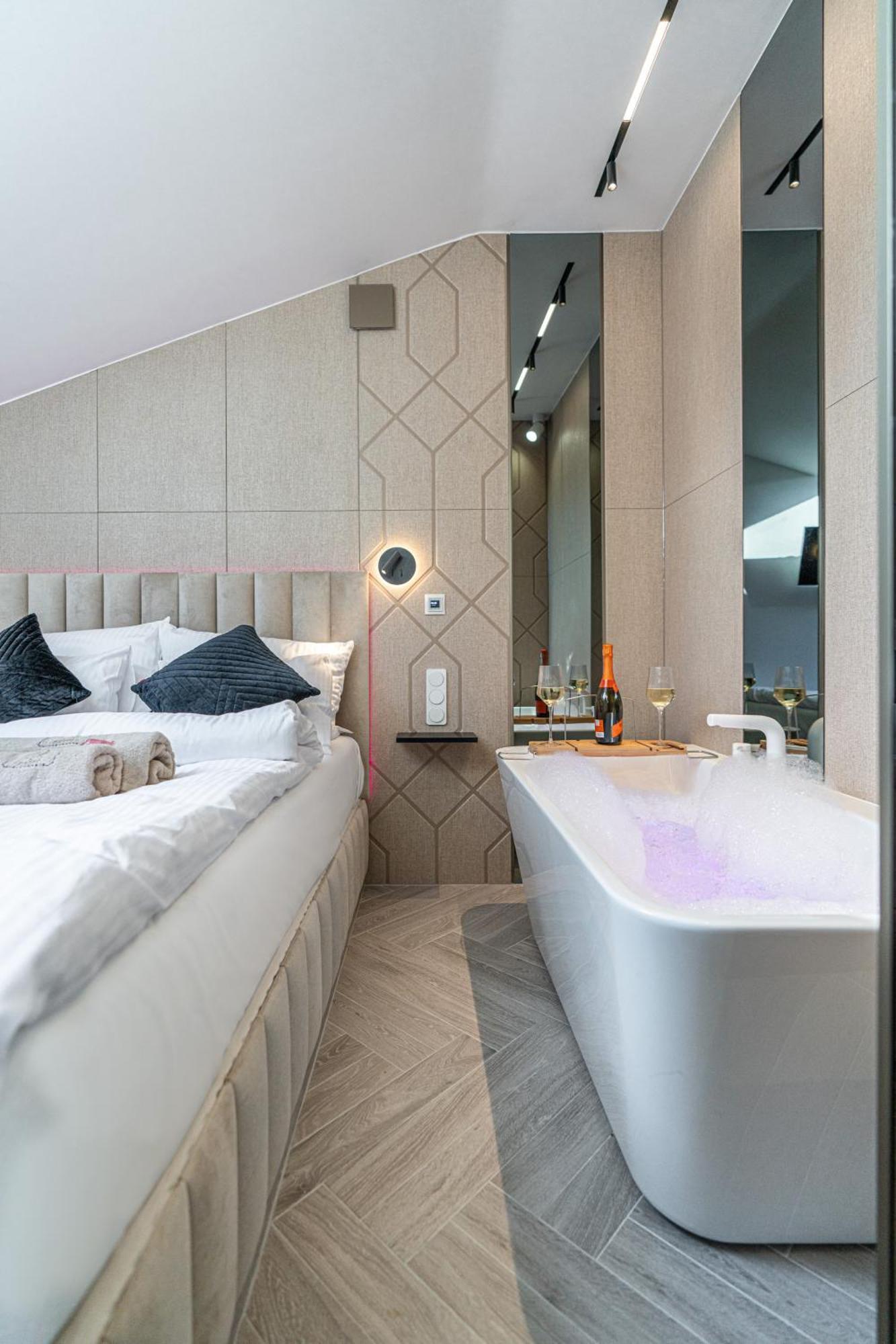 Apartament Dasto Jacuzzi Old Town Cracow